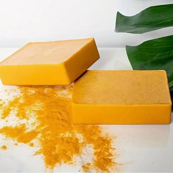 Turmeric & Kojic Brightening Soap - Set of 3 - Picture 4 of 4